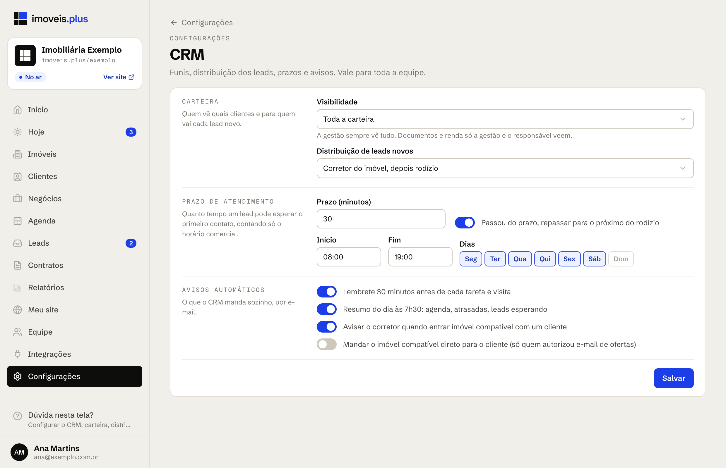 Configurações do CRM na seção Avisos automáticos, com as chaves de lembrete antes das tarefas, resumo do dia, imóvel compatível para o corretor e envio do imóvel compatível ao cliente
