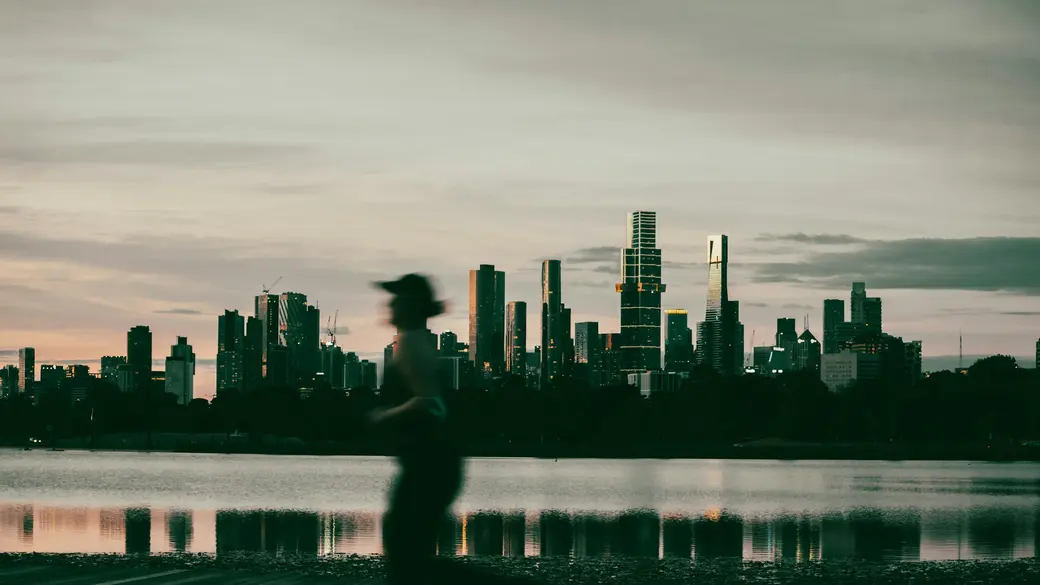 Corrida em rua da cidade